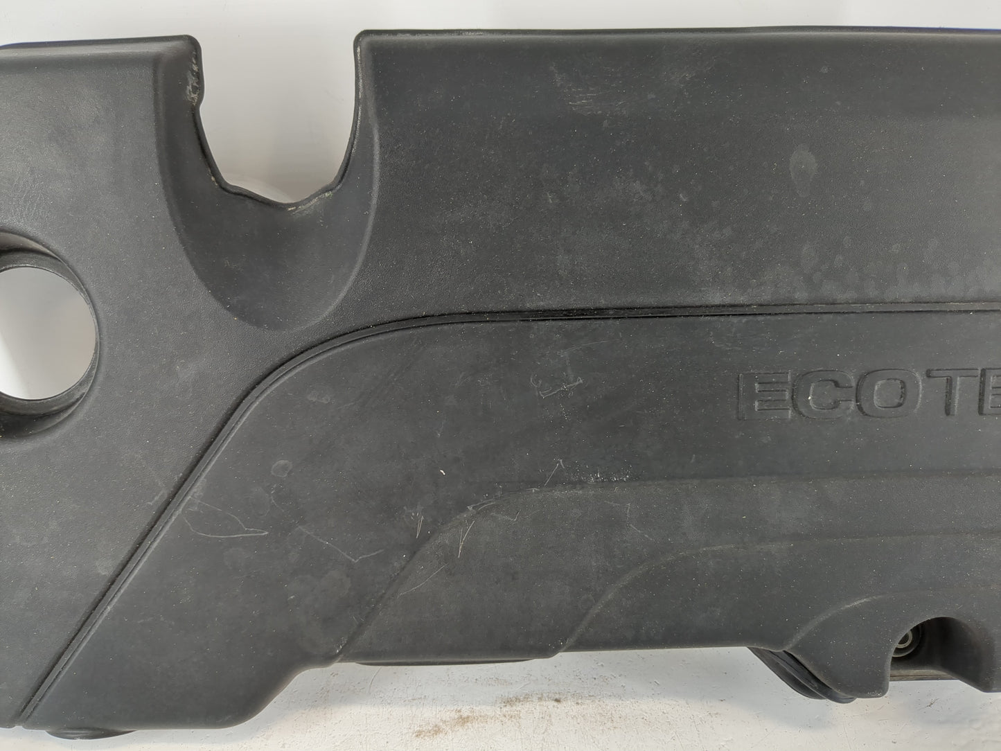 2018 Chevrolet Cruze Engine Cover - Oemusedautoparts1.com