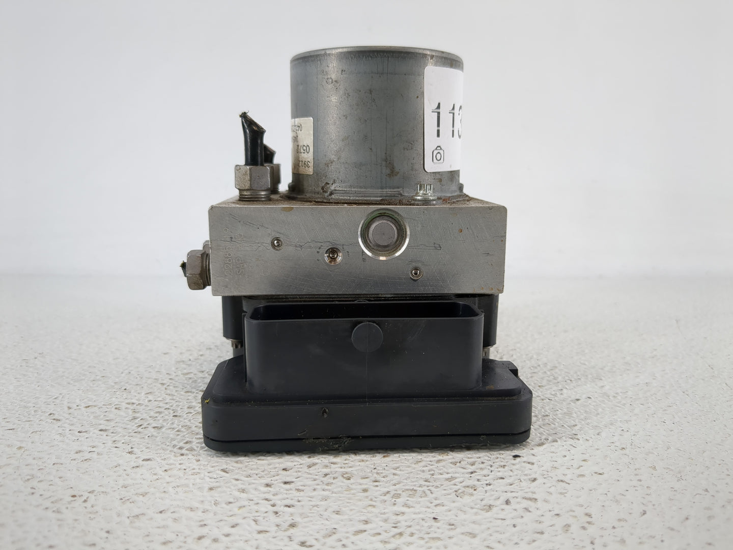 2018 Chevrolet Cruze ABS Pump Control Module Replacement P/N:39120572 Fits OEM Used Auto Parts - Oemusedautoparts1.com