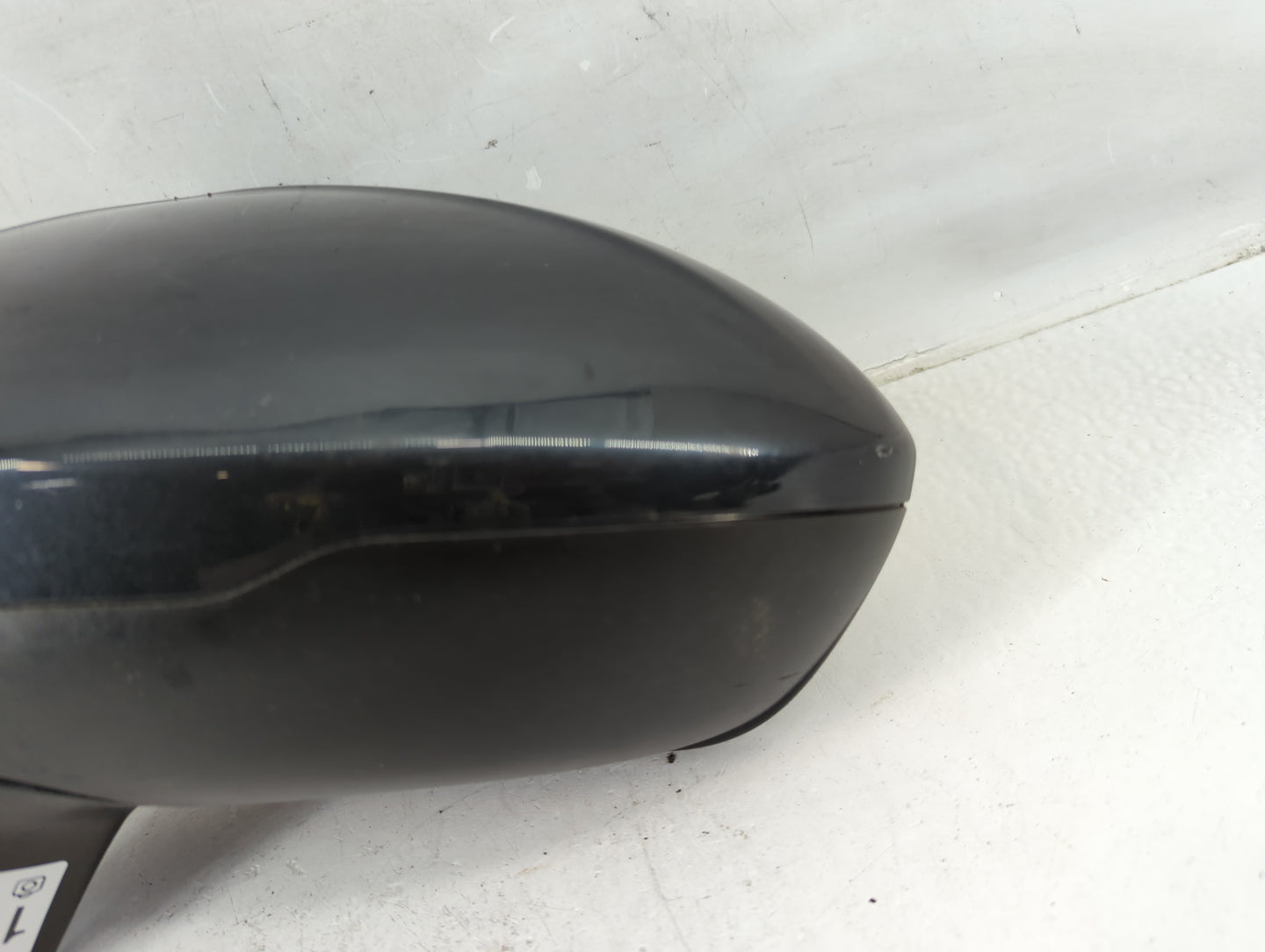2016-2019 Chevrolet Cruze Driver Side View Mirror - Left Door Mirror OEM Used - Oemusedautoparts1.com