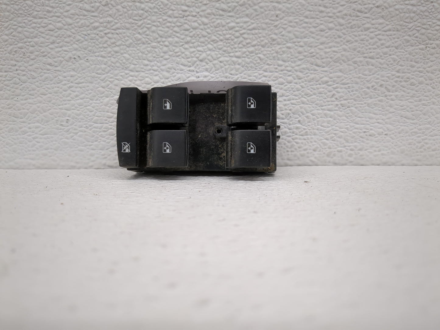 2016-2019 Chevrolet Cruze Master Power Window Switch Replacement Driver Side Left Fits Fits 2016 2017 2018 2019 OEM Used Aut
