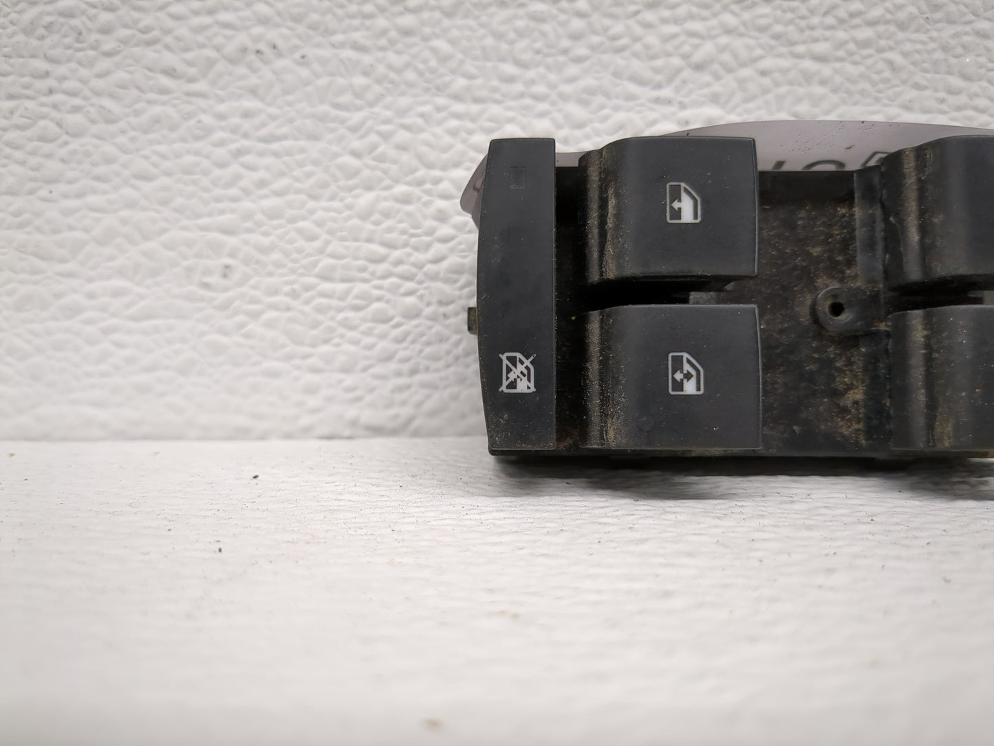 2016-2019 Chevrolet Cruze Master Power Window Switch Replacement Driver Side Left Fits Fits 2016 2017 2018 2019 OEM Used Aut