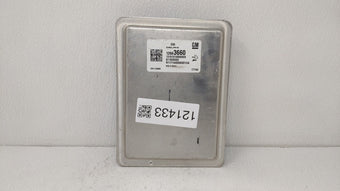 compare product 2017-2019 Chevrolet Cruze PCM Engine Control Computer ECU ECM PCU OEM P/N:12680876 12677677 Fits OEM Used Auto Parts