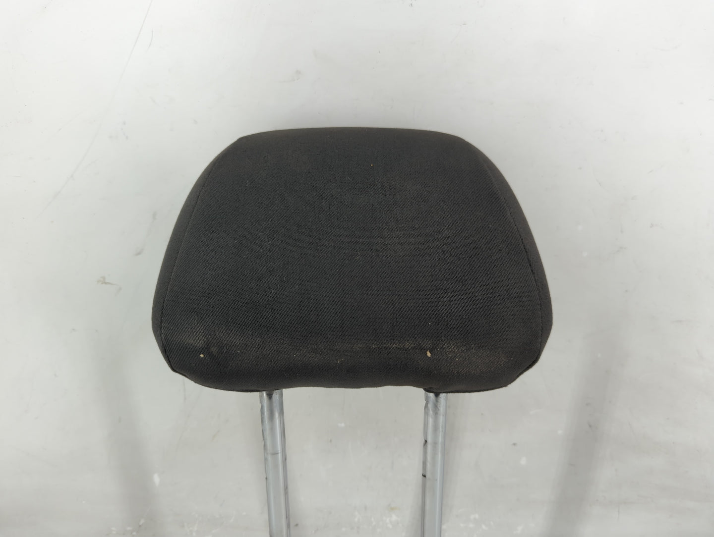 2018 Chevrolet Cruze Headrest Head Rest Rear Seat Fits OEM Used Auto Parts - Oemusedautoparts1.com