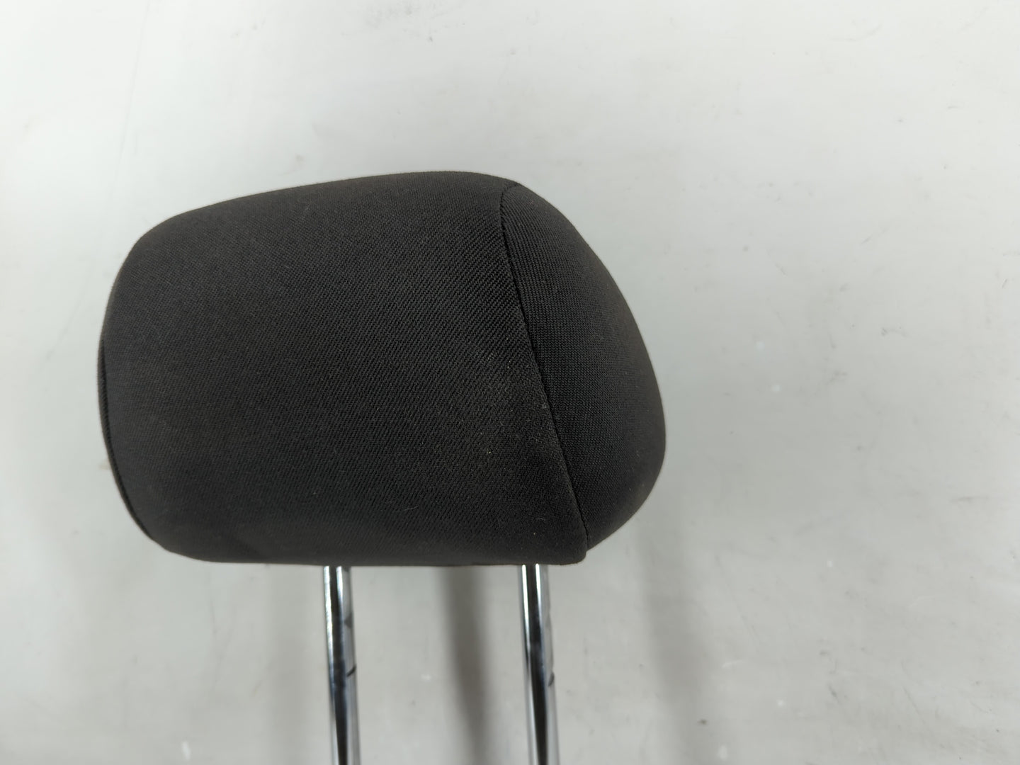 2018 Chevrolet Cruze Headrest Head Rest Front Driver Passenger Seat Fits OEM Used Auto Parts - Oemusedautoparts1.com