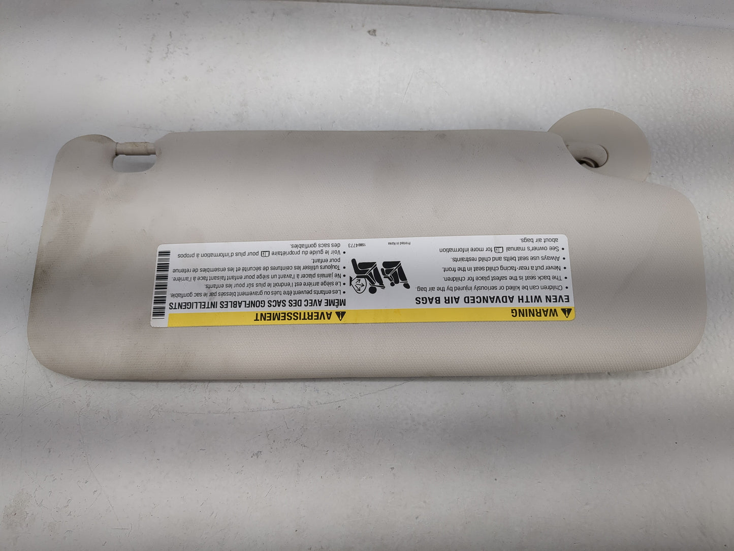 2017-2019 Chevrolet Cruze Sun Visor Shade Replacement Driver Left Mirror Fits Fits 2017 2018 2019 OEM Used Auto Parts - Oemu