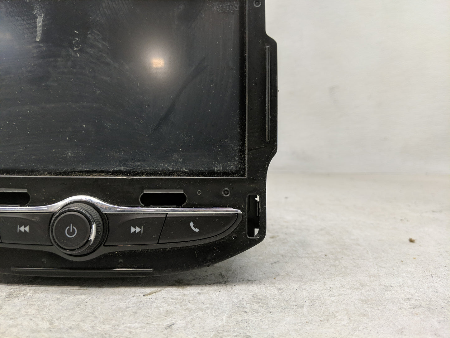 2018 Chevrolet Cruze Radio AM FM Cd Player Receiver Replacement P/N:42554703 Fits Fits 2019 2020 2021 OEM Used Auto Parts - 