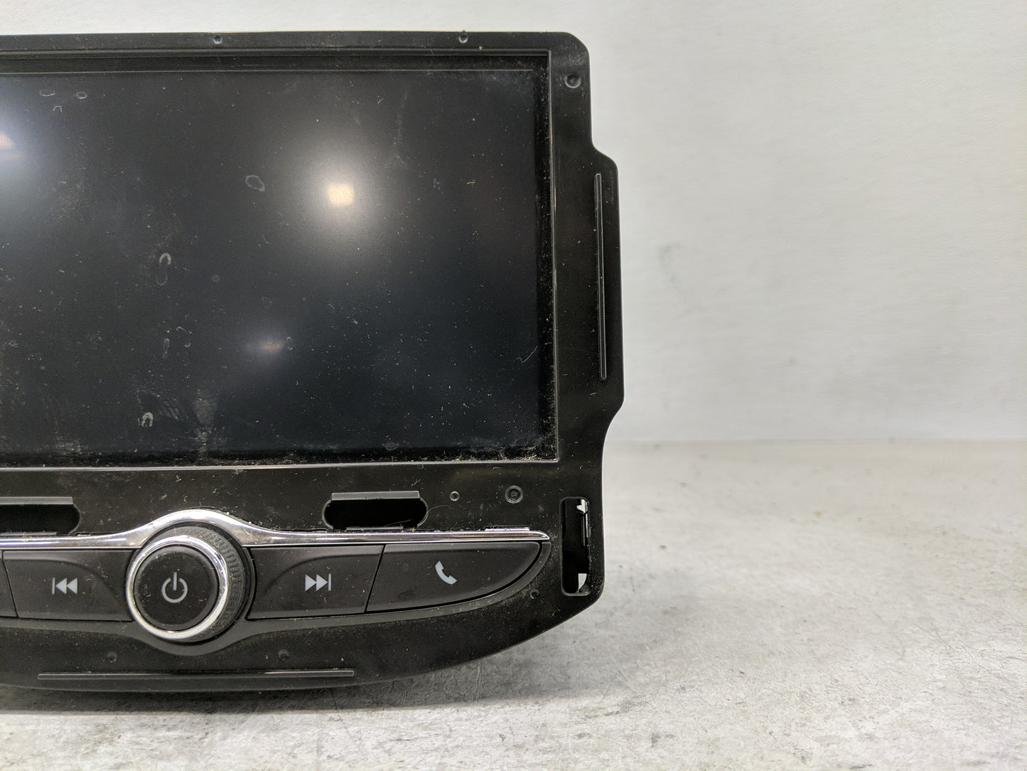 2018 Chevrolet Cruze Radio AM FM Cd Player Receiver Replacement P/N:42554671 Fits OEM Used Auto Parts - Oemusedautoparts1.co