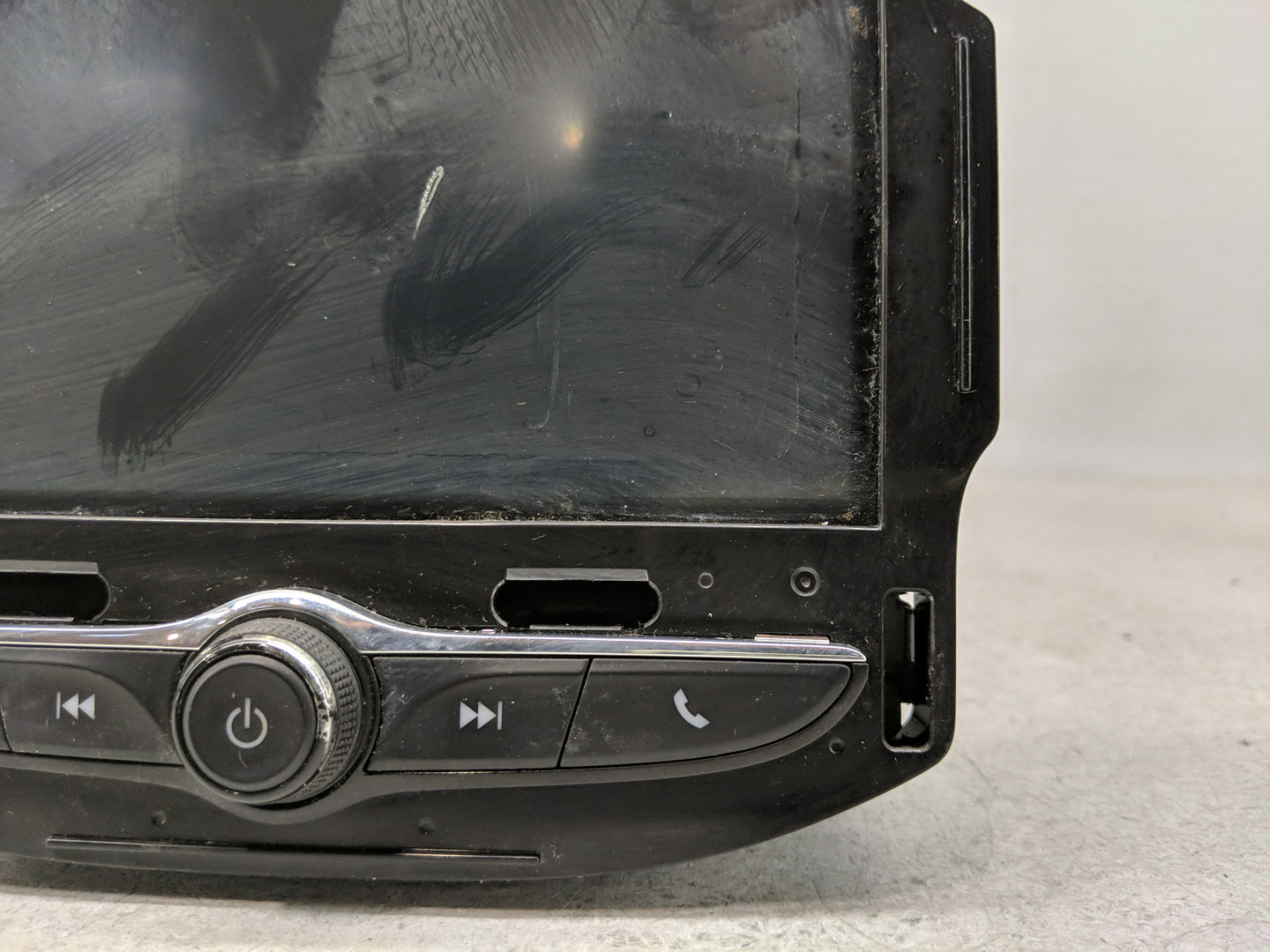2017-2018 Chevrolet Cruze Radio AM FM Cd Player Receiver Replacement P/N:42554703 Fits Fits 2017 2018 2019 2020 2021 OEM Use