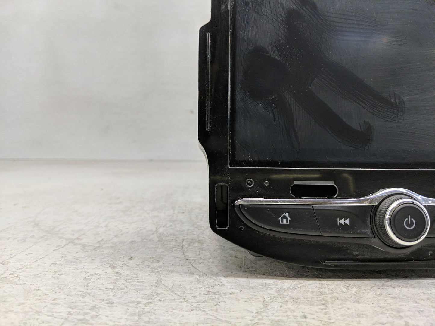 2018 Chevrolet Cruze Radio AM FM Cd Player Receiver Replacement P/N:42645310 42554703 Fits Fits 2019 2020 2021 OEM Used Auto