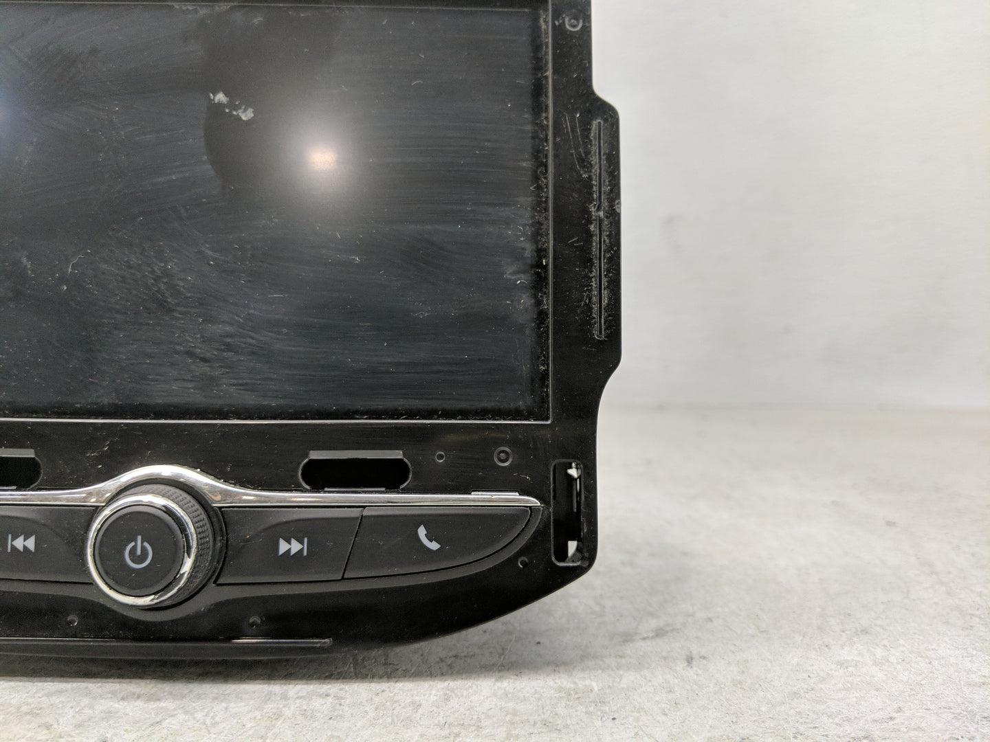 2017-2018 Chevrolet Cruze Radio AM FM Cd Player Receiver Replacement P/N:42518017 42554703 Fits Fits 2017 2018 2019 2020 202
