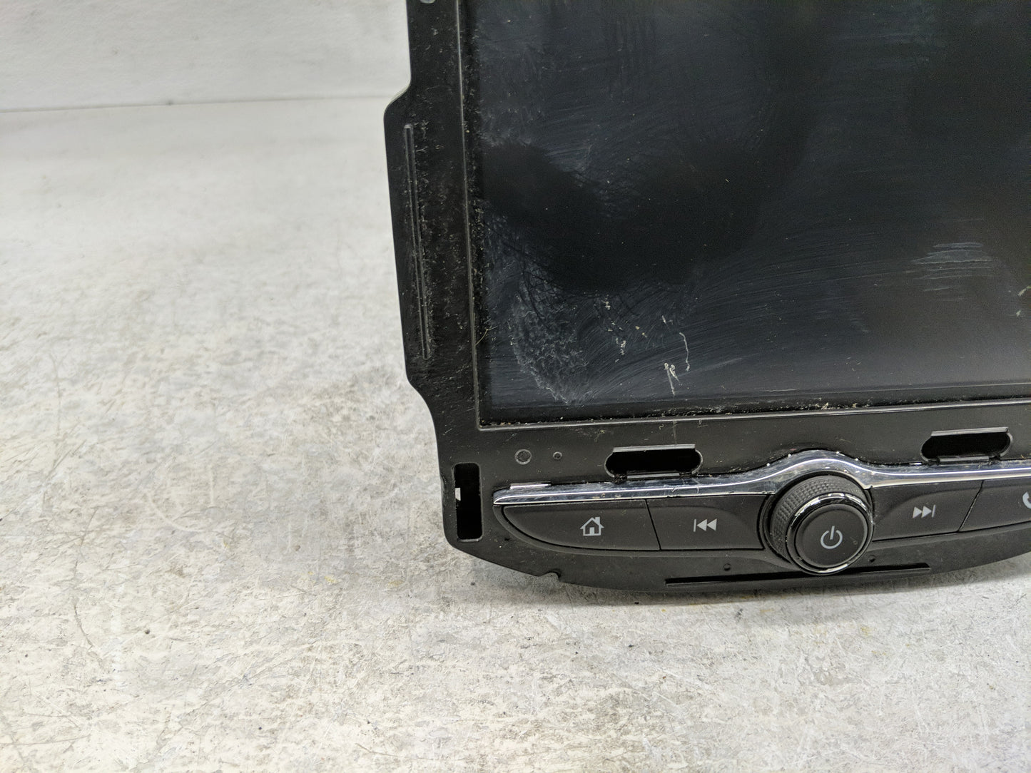 2018 Chevrolet Cruze Radio AM FM Cd Player Receiver Replacement P/N:42645310 42554703 Fits Fits 2019 2020 2021 OEM Used Auto