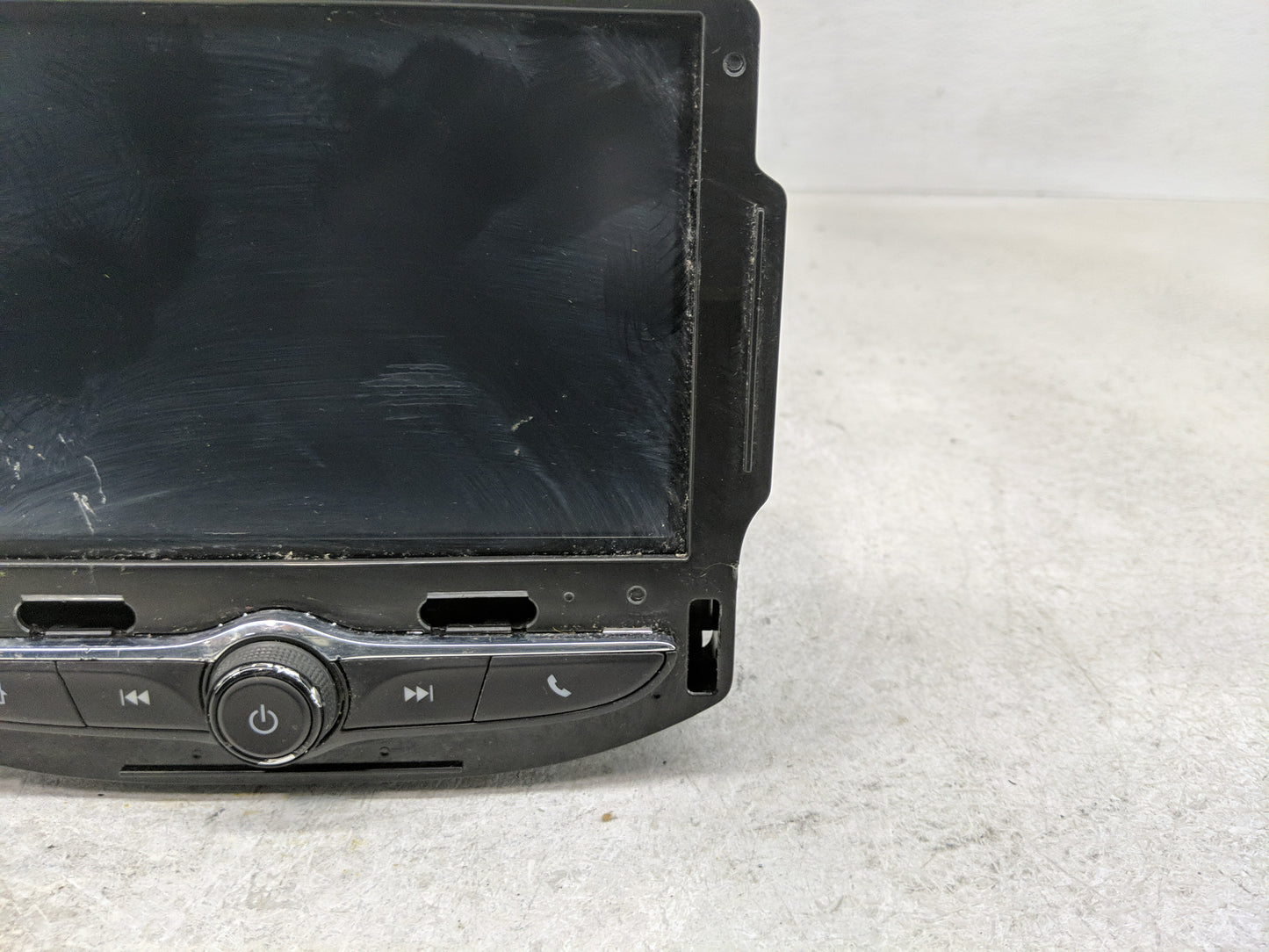 2018 Chevrolet Cruze Radio AM FM Cd Player Receiver Replacement P/N:42645310 42554703 Fits Fits 2019 2020 2021 OEM Used Auto