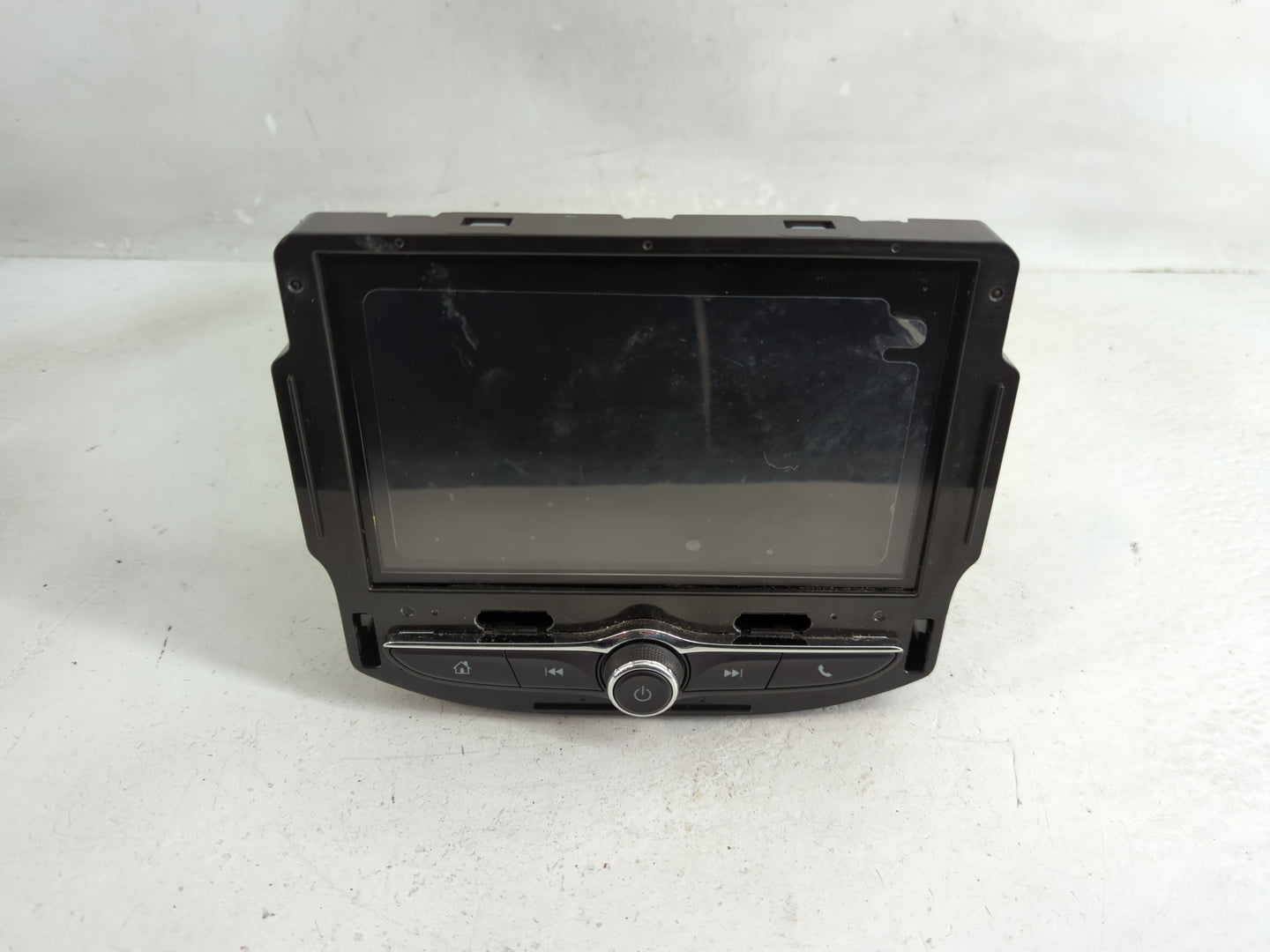 2018 Chevrolet Cruze Radio AM FM Cd Player Receiver Replacement P/N:42645310 42554703 Fits Fits 2019 2020 2021 OEM Used Auto