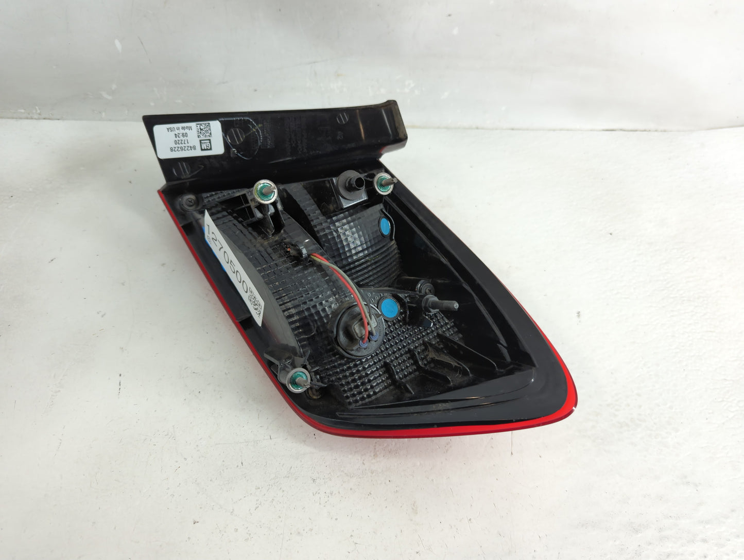 2017-2019 Chevrolet Cruze Tail Light Assembly Driver Left OEM P/N:84226228 Fits Fits 2017 2018 2019 OEM Used Auto Parts - Oe