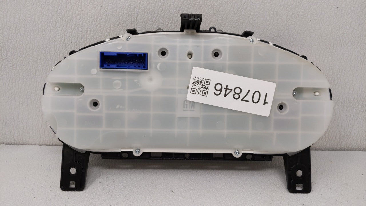 2018 Chevrolet Cruze Instrument Cluster Speedometer Gauges P/N:39084636,42668707,39084635,39084636 39084636 Miles: Fits OEM 