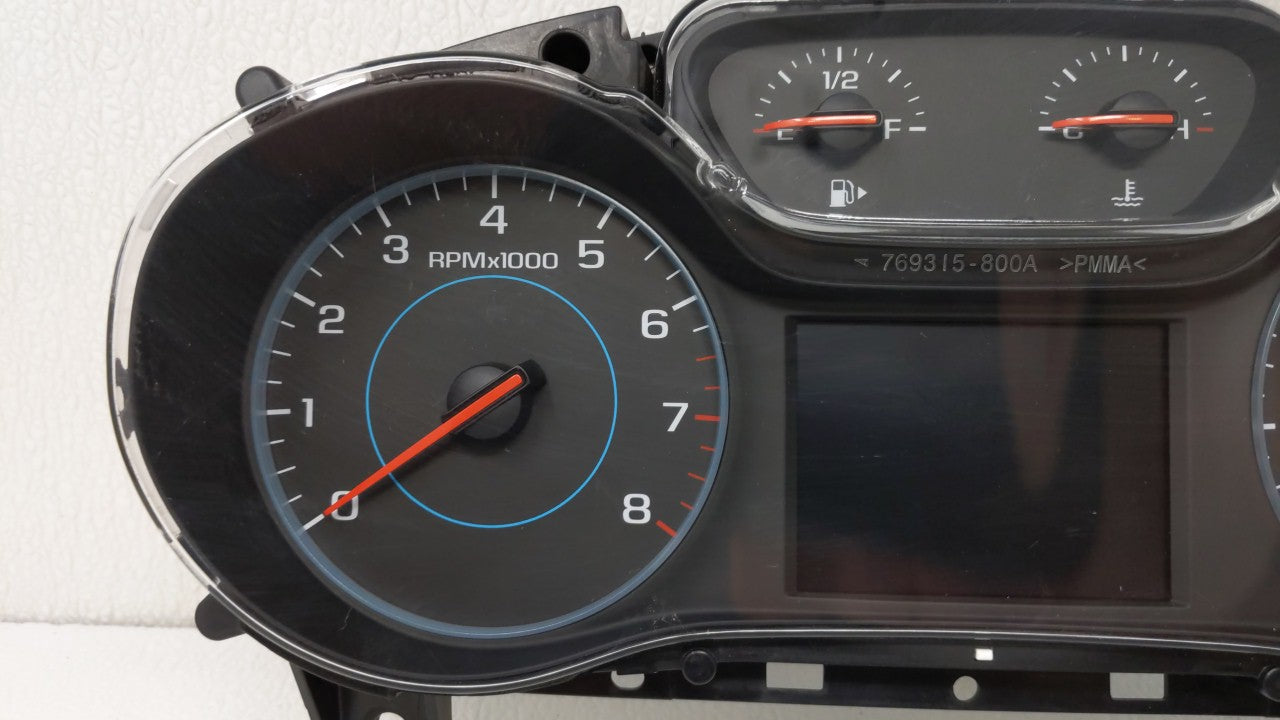 2018 Chevrolet Cruze Instrument Cluster Speedometer Gauges P/N:39084636,42668707,39084635,39084636 39084636 Miles: Fits OEM 