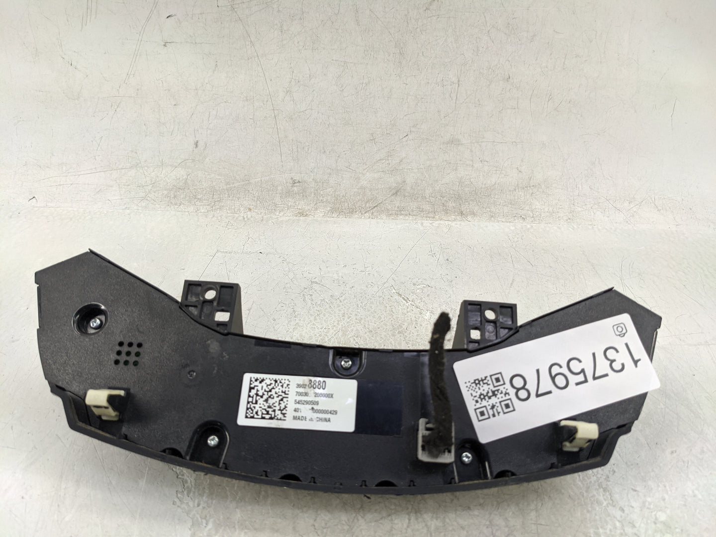 2018 Chevrolet Cruze Climate Control Module Temperature AC/Heater Replacement P/N:39028880 Fits OEM Used Auto Parts - Oemuse