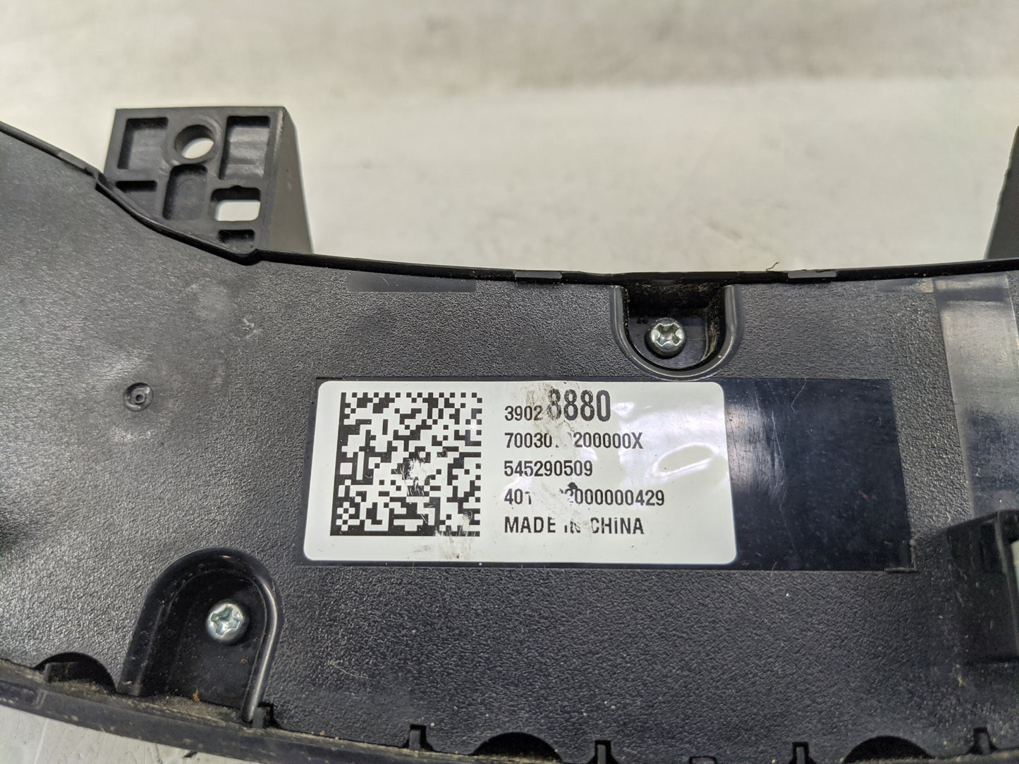 2018 Chevrolet Cruze Climate Control Module Temperature AC/Heater Replacement P/N:39028880 Fits OEM Used Auto Parts - Oemuse