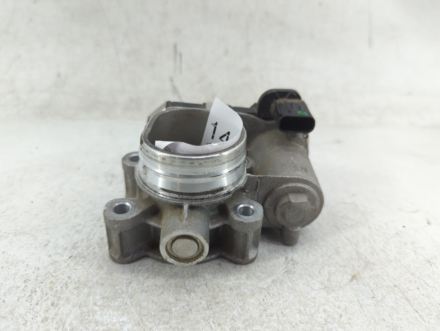 2017-2019 Chevrolet Cruze Throttle Body P/N:12571379AA Fits Fits 2016 2017 2018 2019 2020 2021 2022 OEM Used Auto Parts - Oe