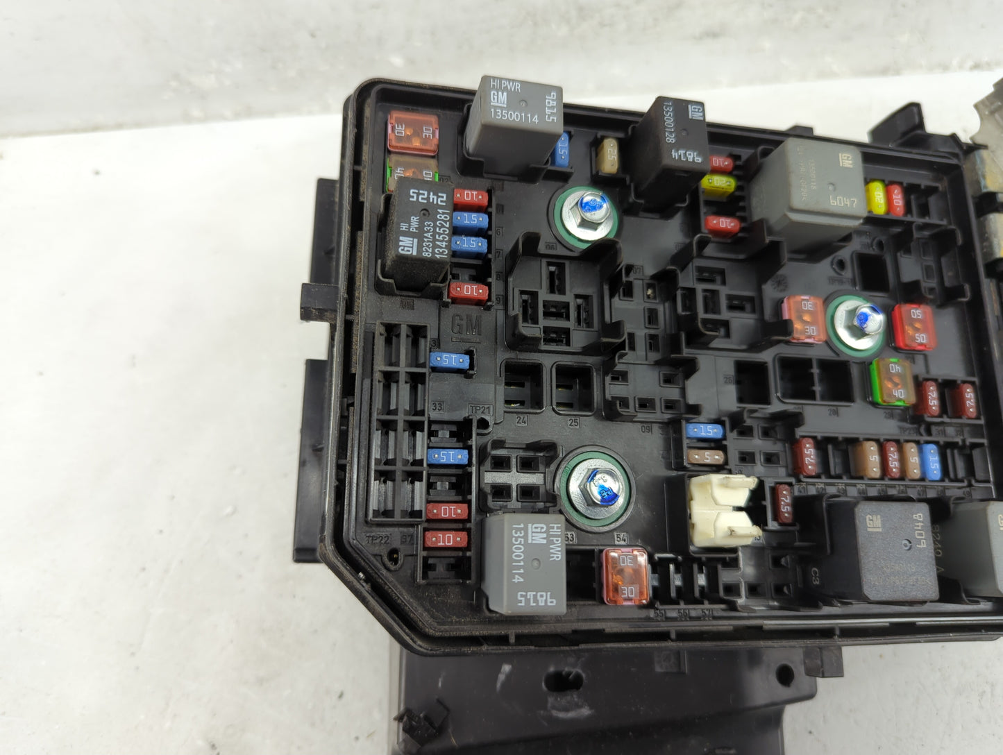 2016-2018 Chevrolet Cruze Fusebox Fuse Box Panel Relay Module P/N:42677673 Fits Fits 2016 2018 OEM Used Auto Parts - Oemused