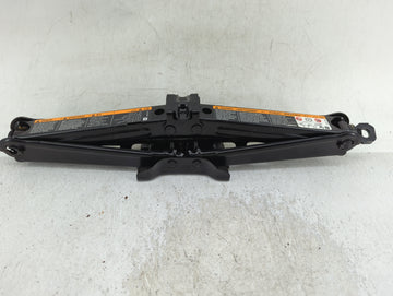 2018 Chevrolet Cruze Spare Scissor Car Jack 1415343 - Oemusedautoparts1.com