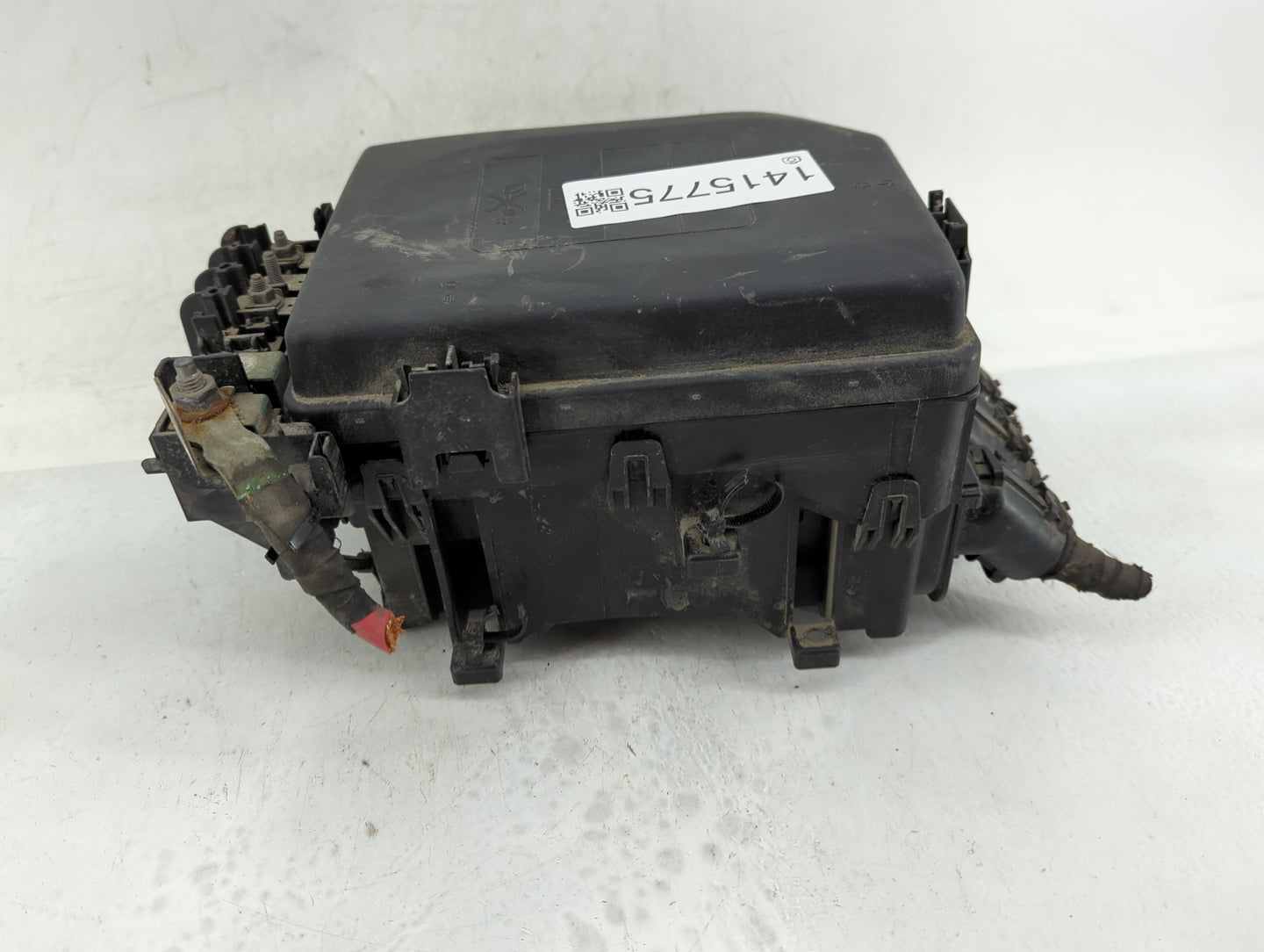 2016-2018 Chevrolet Cruze Fusebox Fuse Box Panel Relay Module Fits Fits 2016 2018 OEM Used Auto Parts - Oemusedautoparts1.co