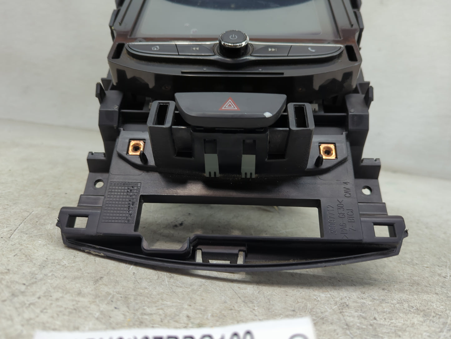 2018 Chevrolet Cruze Radio AM FM Cd Player Receiver Replacement P/N:73105000000 555343750, H11800403 Fits Fits 2019 2020 202