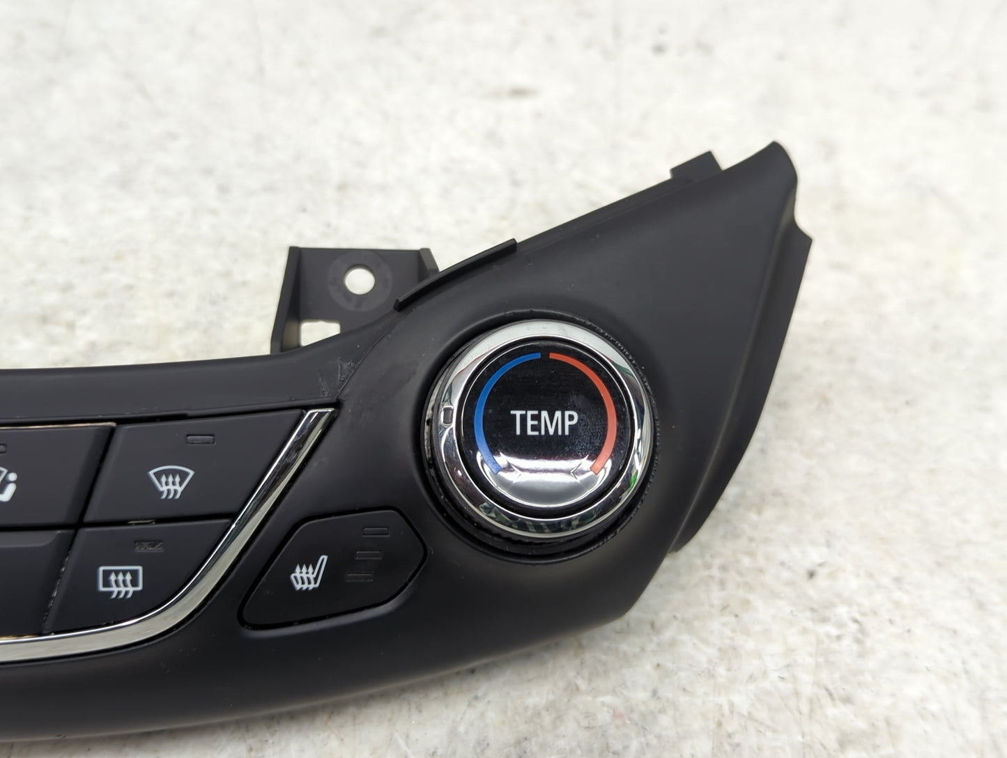 2016-2018 Chevrolet Cruze Climate Control Module Temperature AC/Heater Replacement P/N:39028879 Fits Fits 2016 2017 2018 OEM