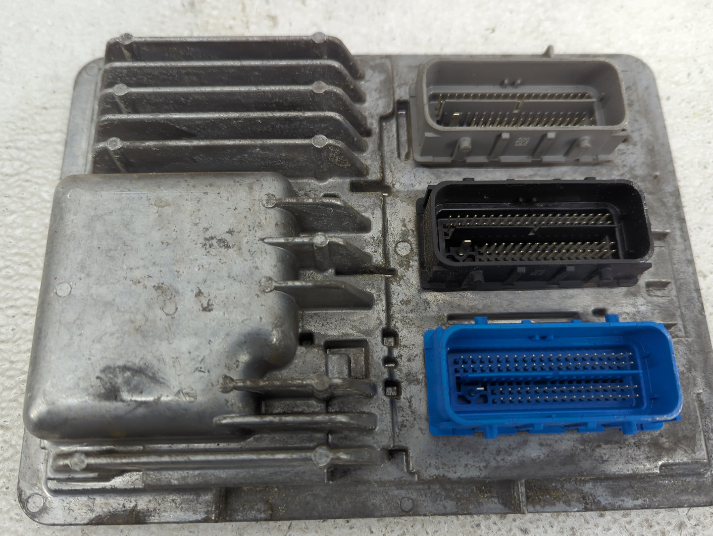 2017-2019 Chevrolet Cruze PCM Engine Control Computer ECU ECM PCU OEM P/N:12692812 12669908 Fits OEM Used Auto Parts - Oemus