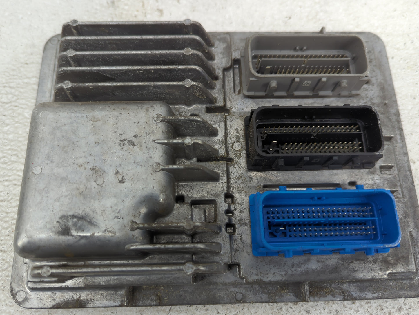 2017-2019 Chevrolet Cruze PCM Engine Control Computer ECU ECM PCU OEM P/N:12692812 12669908 Fits OEM Used Auto Parts - Oemus