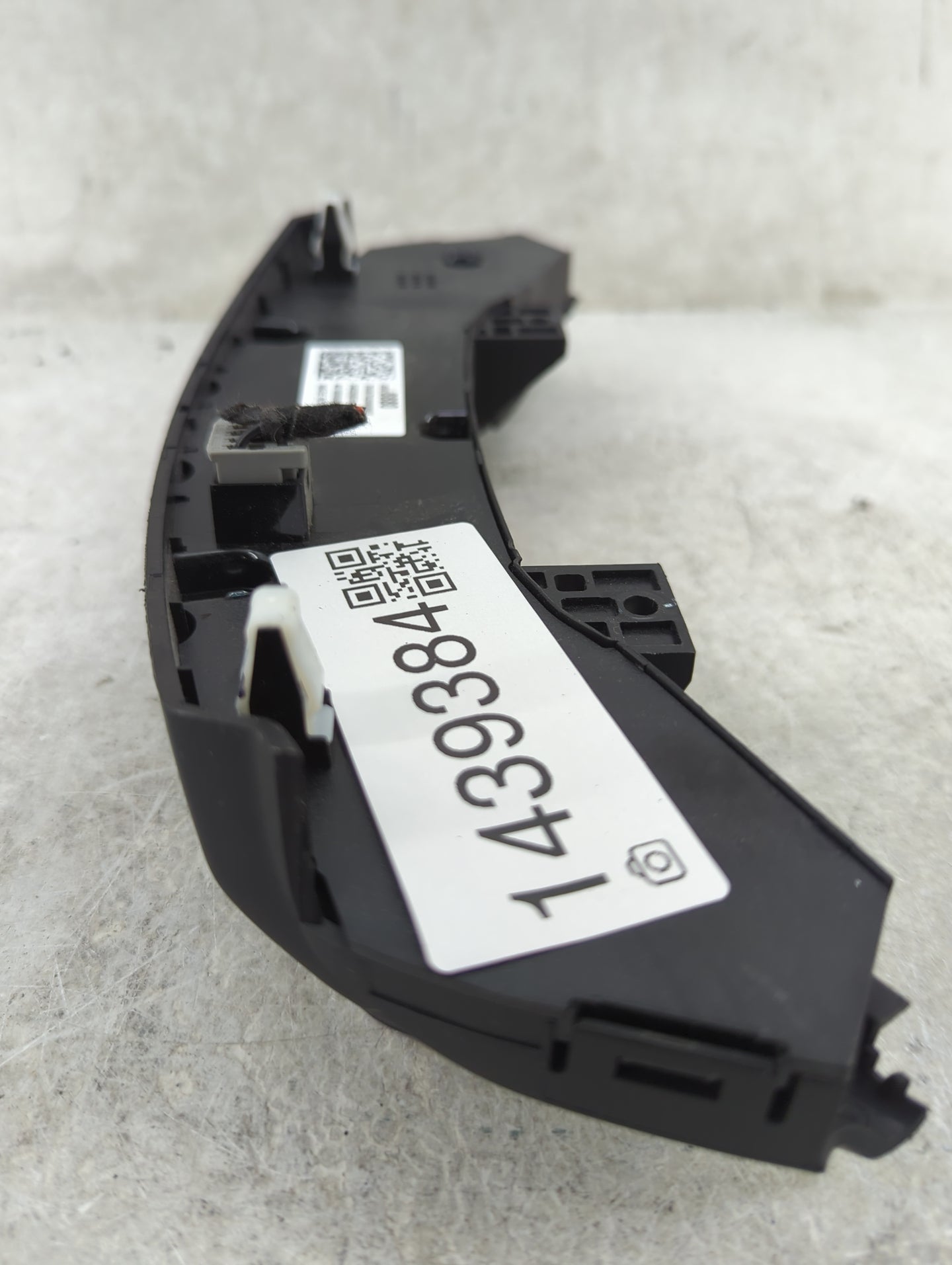 2016-2018 Chevrolet Cruze Climate Control Module Temperature AC/Heater Replacement P/N:39028880 Fits Fits 2016 2017 2018 OEM