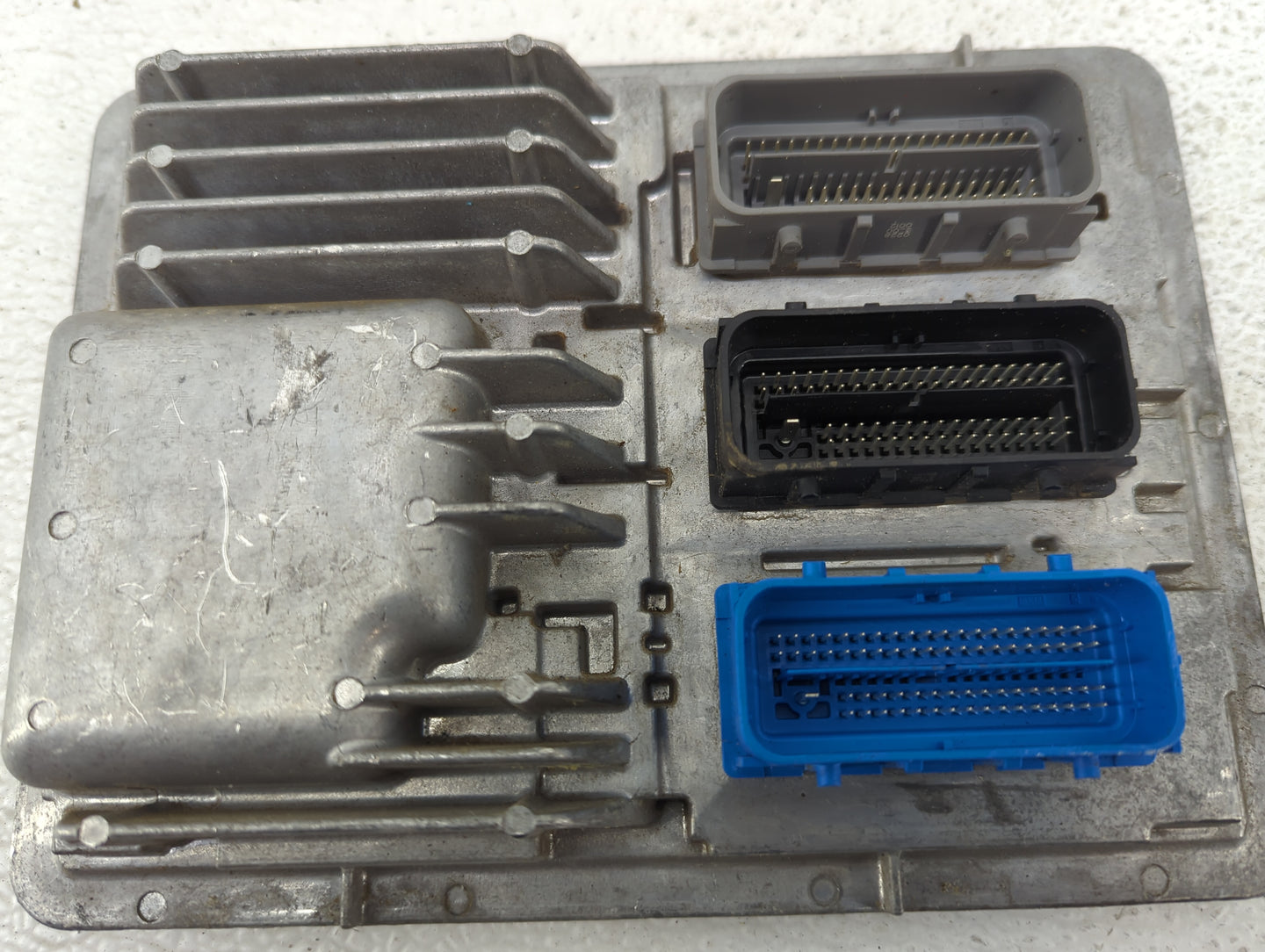 2017-2019 Chevrolet Cruze PCM Engine Control Computer ECU ECM PCU OEM P/N:12692812 12669908 Fits OEM Used Auto Parts - Oemus