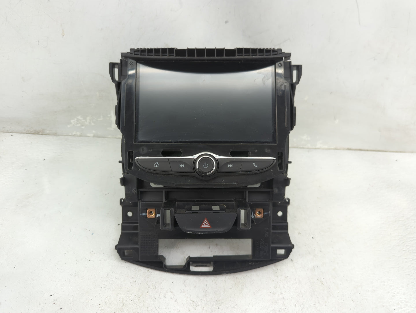 2017-2018 Chevrolet Cruze Radio AM FM Cd Player Receiver Replacement Fits Fits 2017 2018 2019 2020 2021 OEM Used Auto Parts 