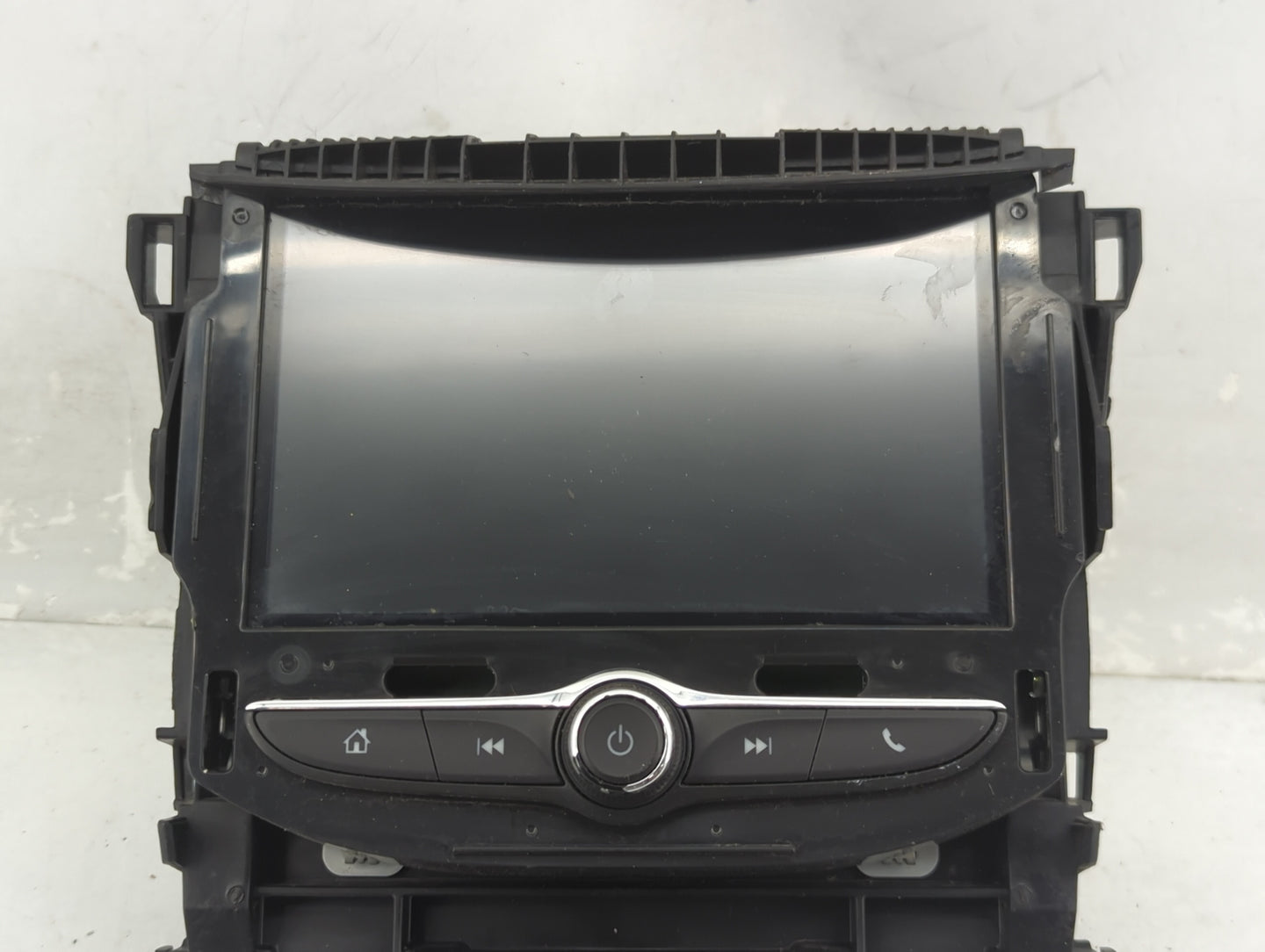 2017-2018 Chevrolet Cruze Radio AM FM Cd Player Receiver Replacement Fits Fits 2017 2018 2019 2020 2021 OEM Used Auto Parts 