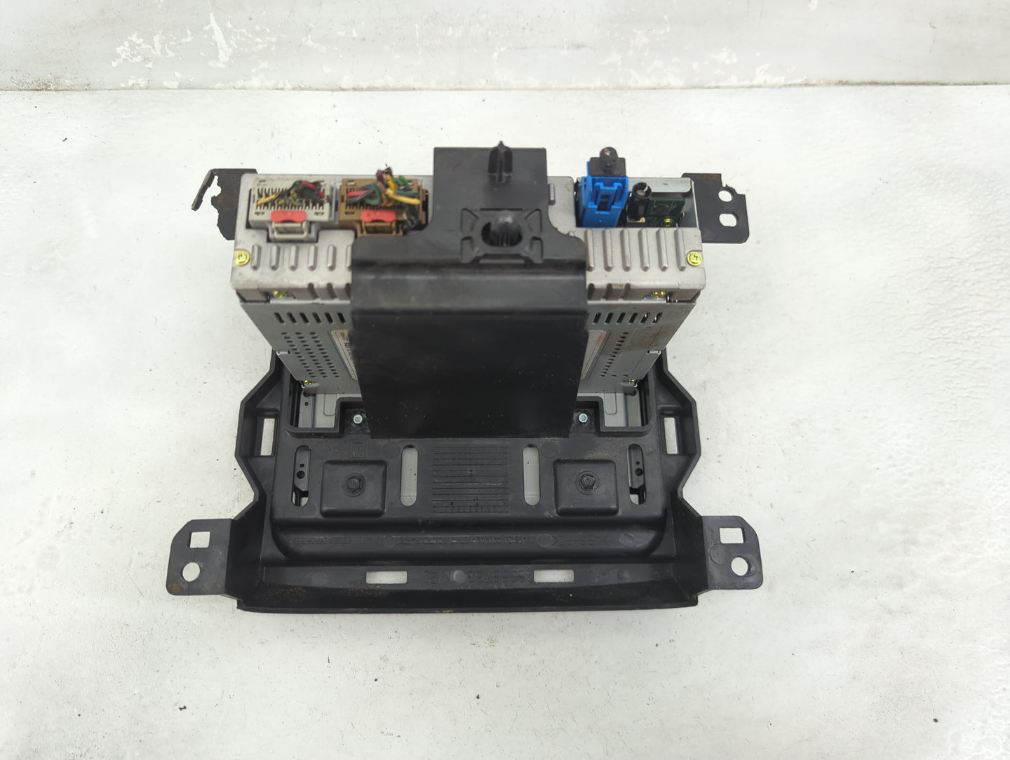 2018 Chevrolet Cruze Radio AM FM Cd Player Receiver Replacement P/N:23388763 Fits Fits 2019 2020 2021 OEM Used Auto Parts - 