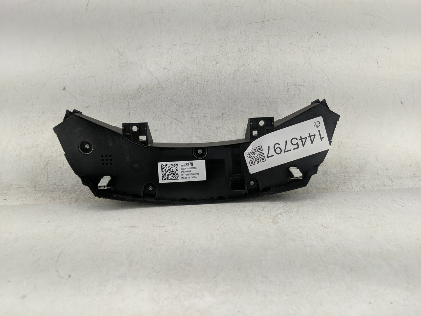 2016-2018 Chevrolet Cruze Climate Control Module Temperature AC/Heater Replacement P/N:39028879 7003070200000X Fits OEM Used