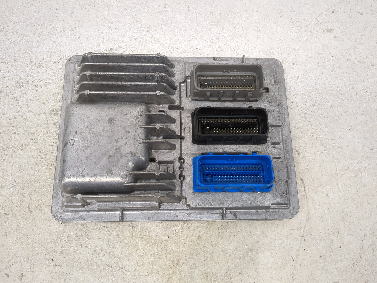2017-2019 Chevrolet Cruze PCM Engine Control Computer ECU ECM PCU OEM P/N:12697838 12692812 Fits OEM Used Auto Parts - Oemus