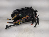 2016-2018 Chevrolet Cruze Fusebox Fuse Box Panel Relay Module P/N:39017449 13500114, 13500128, 13500118 Fits Fits 2016 2018 