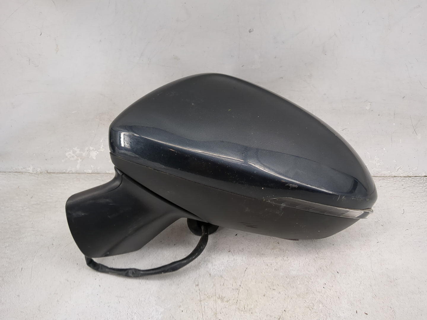 2018 Chevrolet Cruze Passenger Side View Mirror - Right Door Mirror OEM Used - Oemusedautoparts1.com