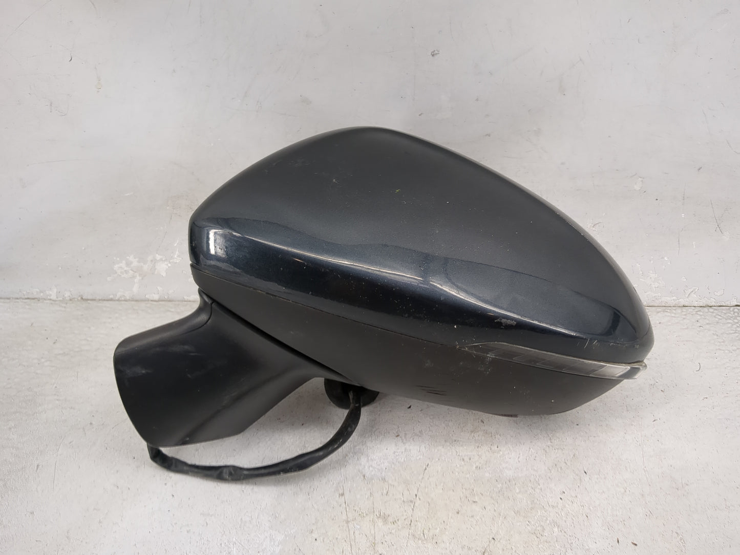 2018 Chevrolet Cruze Passenger Side View Mirror - Right Door Mirror OEM Used - Oemusedautoparts1.com