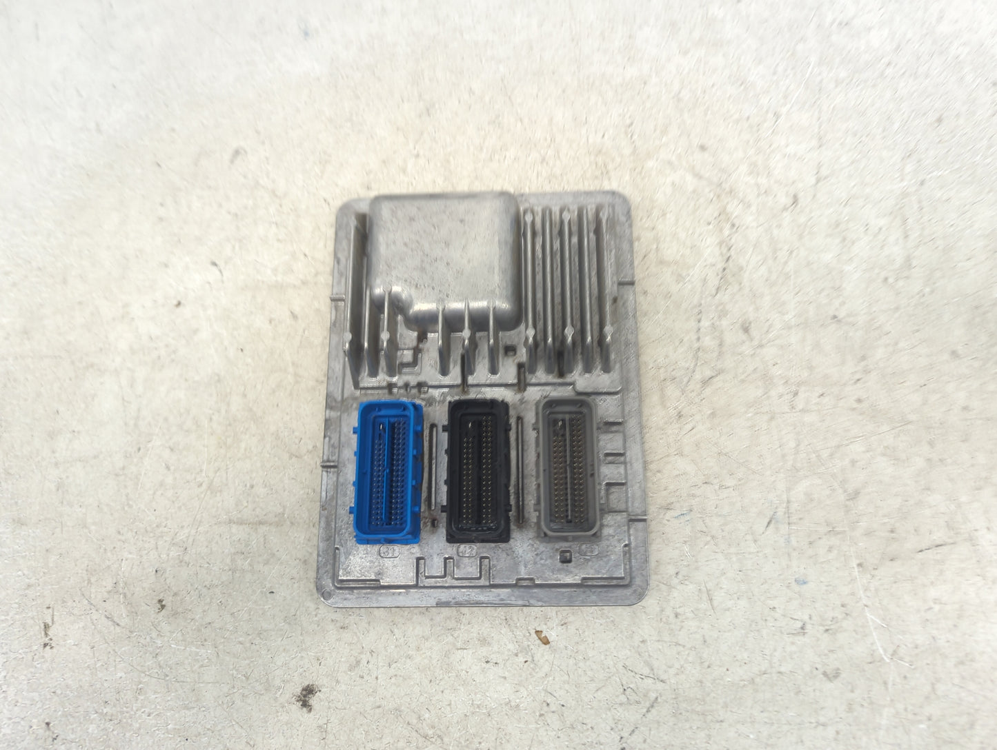 2017-2019 Chevrolet Cruze PCM Engine Control Computer ECU ECM PCU OEM P/N:12692812 Fits Fits 2017 2018 2019 2020 2021 2022 O
