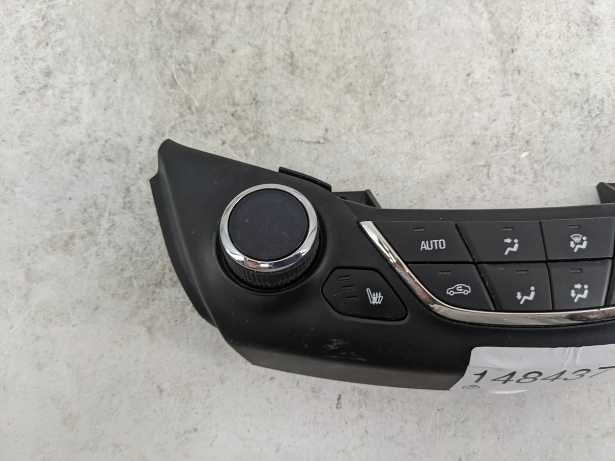 2016-2018 Chevrolet Cruze Climate Control Module Temperature AC/Heater Replacement P/N:39028876 7003070200000X Fits OEM Used