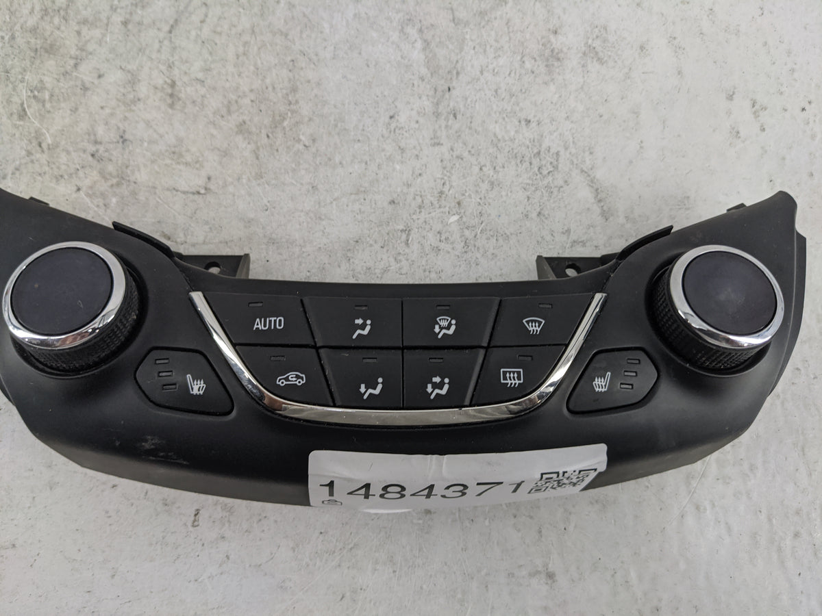 2016-2018 Chevrolet Cruze Climate Control Module Temperature AC/Heater Replacement P/N:39028876 7003070200000X Fits OEM Used