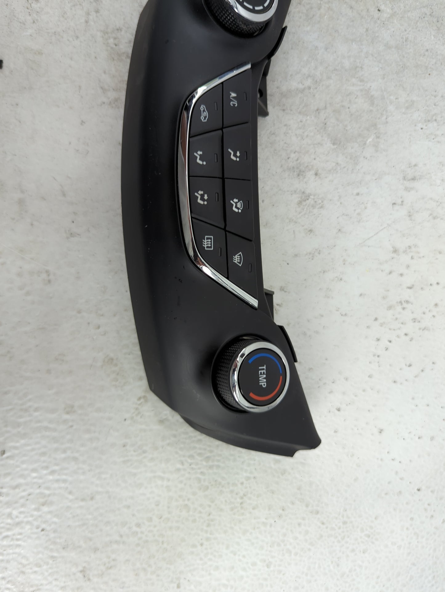 2016-2018 Chevrolet Cruze Climate Control Module Temperature AC/Heater Replacement P/N:39028880 70030702000000X Fits OEM Use
