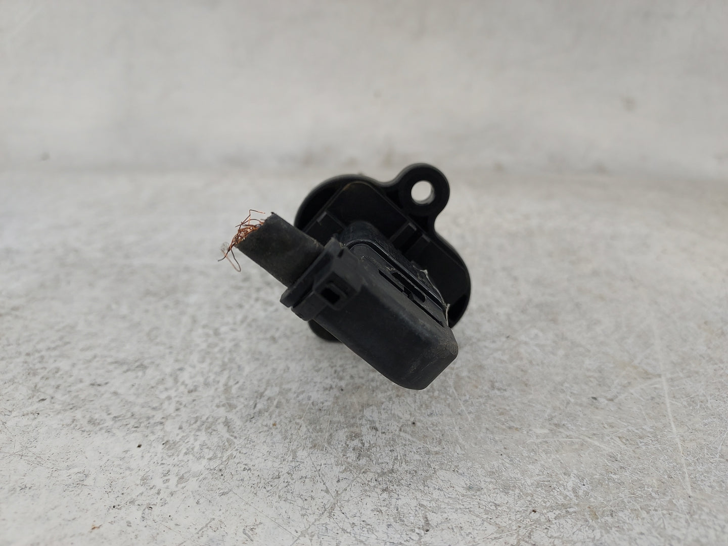2018-2019 Chevrolet Cruze Mass Air Flow Meter Maf 1488003 - Oemusedautoparts1.com