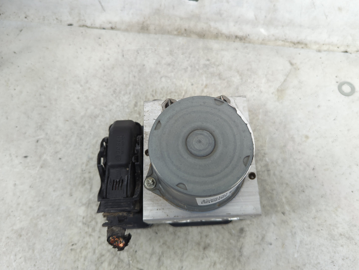 2018 Chevrolet Cruze ABS Pump Control Module Replacement P/N:0265257683 0265956598D Fits OEM Used Auto Parts - Oemusedautopa