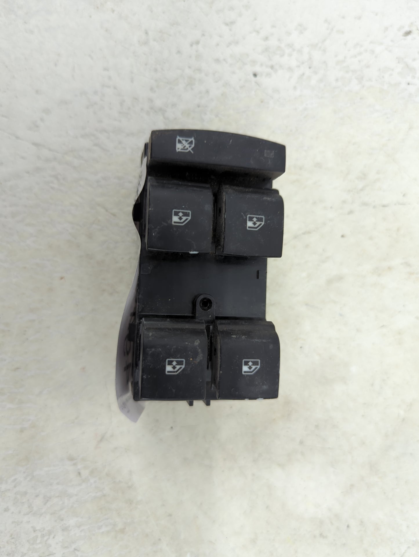 2016-2019 Chevrolet Cruze Master Power Window Switch Replacement Driver Side Left P/N:13408934 Fits OEM Used Auto Parts - Oe