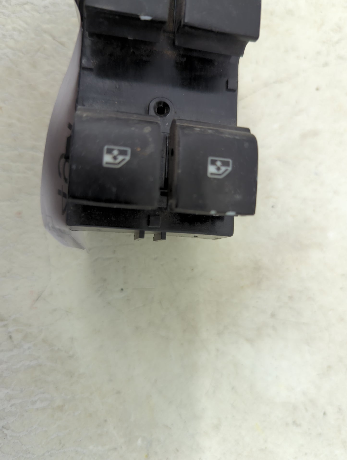 2016-2019 Chevrolet Cruze Master Power Window Switch Replacement Driver Side Left P/N:13408934 Fits OEM Used Auto Parts - Oe