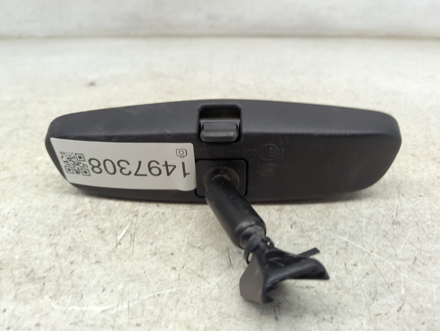 2018 Chevrolet Cruze Interior Rear View Mirror Replacement OEM P/N:E1 026150 Fits OEM Used Auto Parts - Oemusedautoparts1.co