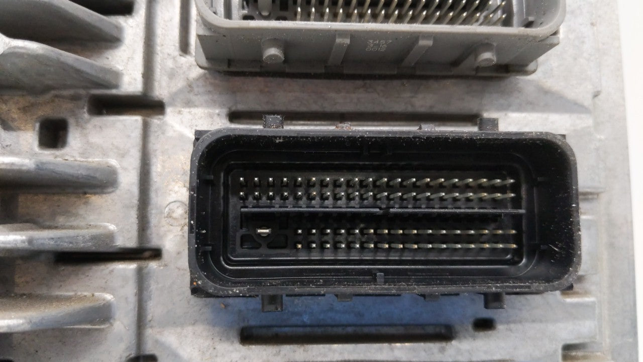 2017-2018 Chevrolet Cruze PCM Engine Control Computer ECU ECM PCU OEM P/N:12680876 12677677, 12692812 Fits Fits 2017 2018 20
